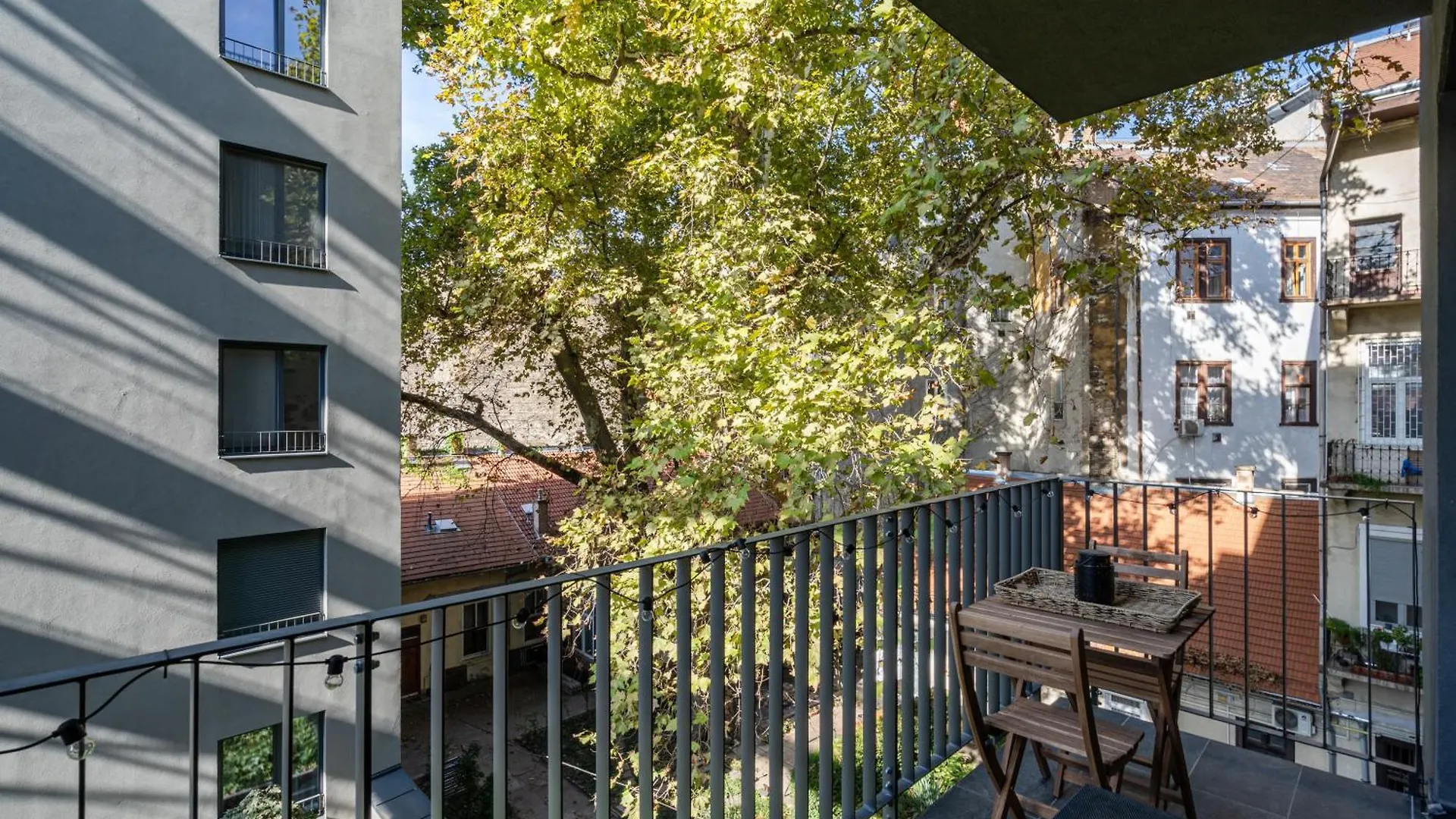 בודפשט Fiumei Essence Apartment
