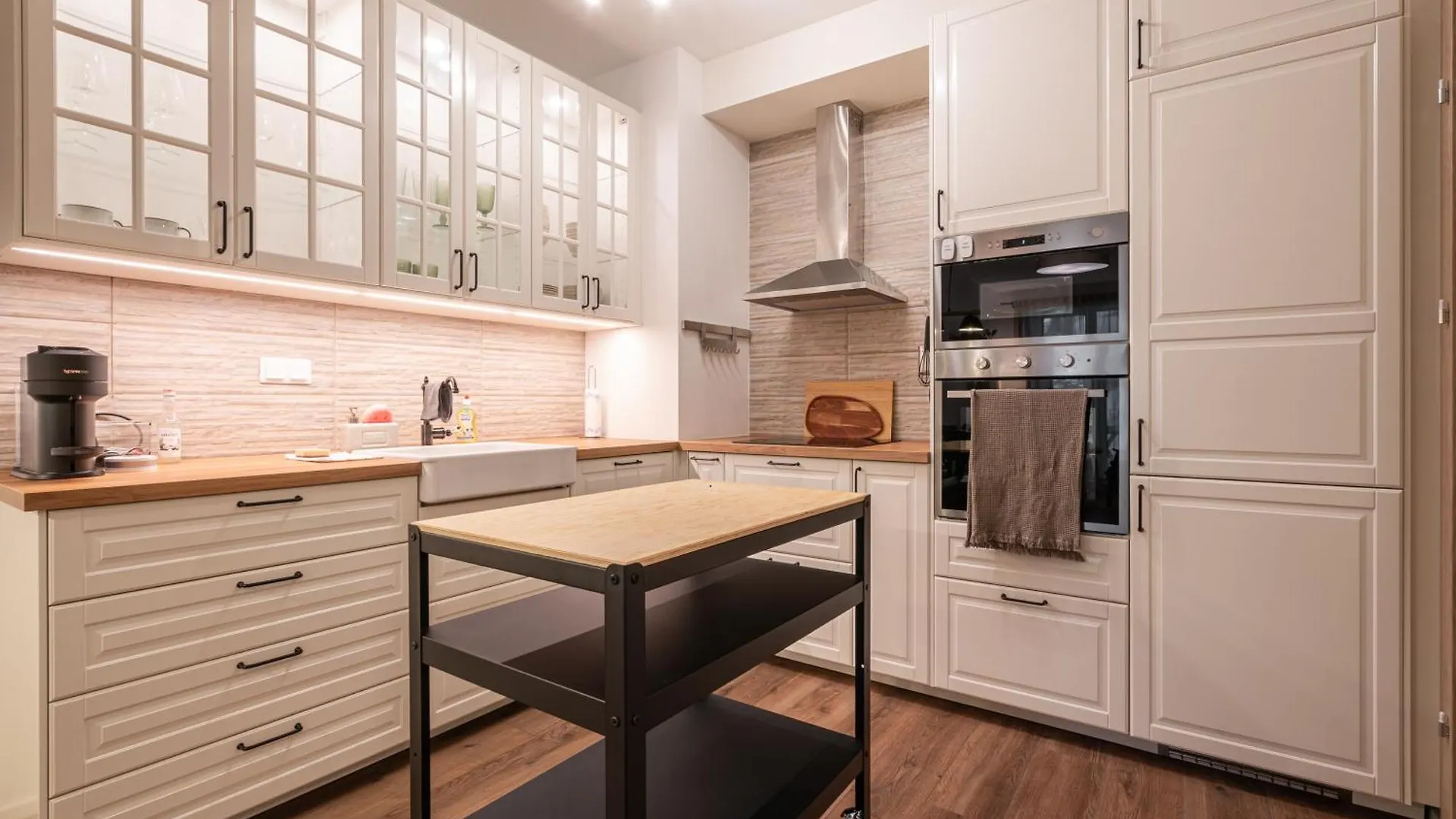 בודפשט Fiumei Essence Apartment הונגריה