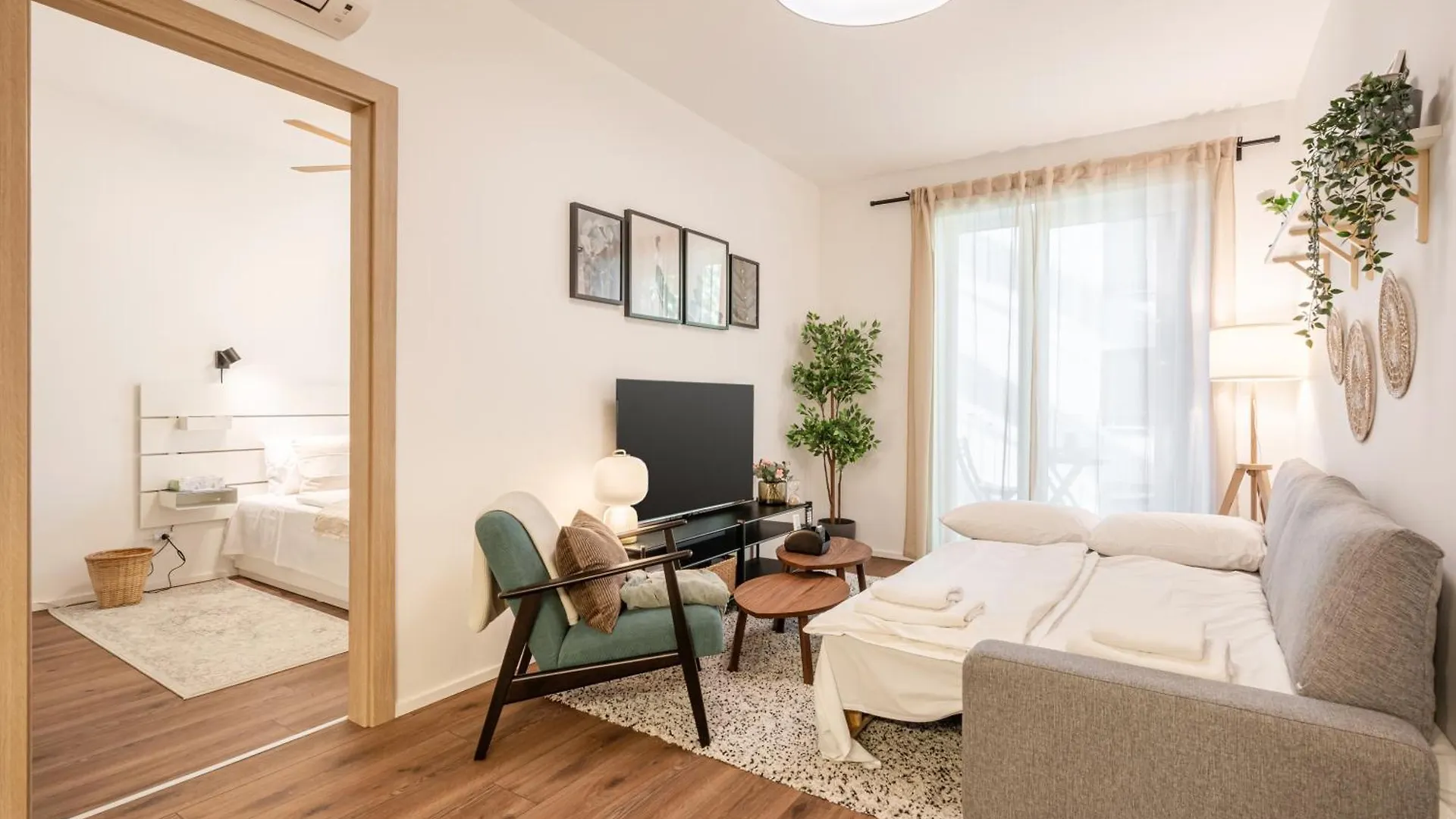 בודפשט Fiumei Essence Apartment 0*,  הונגריה