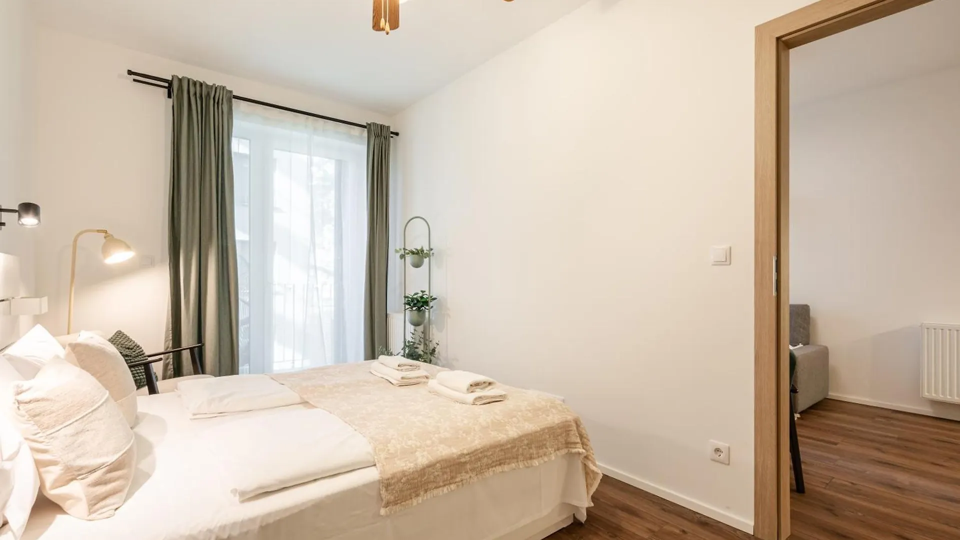 בודפשט Fiumei Essence Apartment