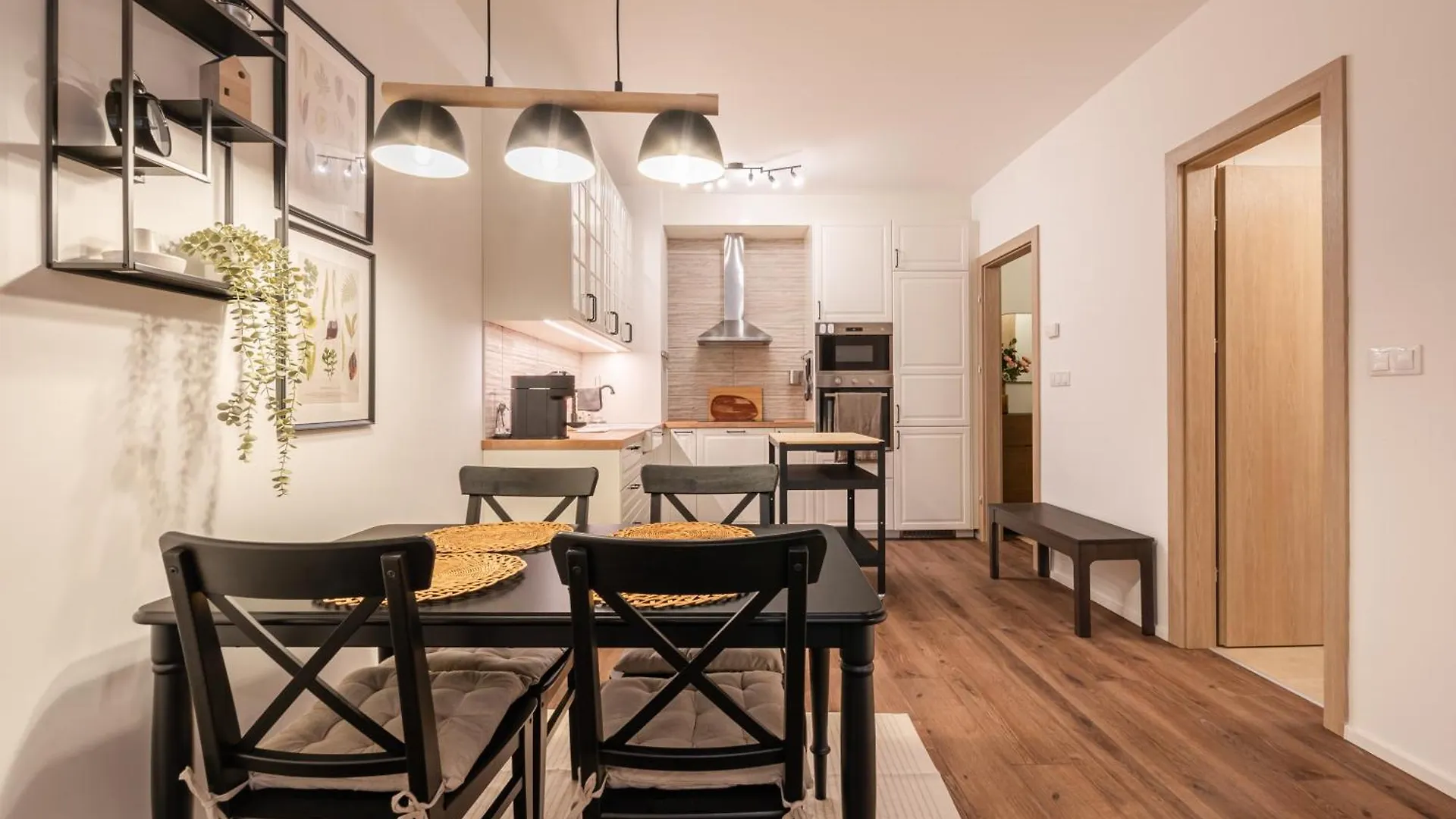 בודפשט Fiumei Essence Apartment 0*,