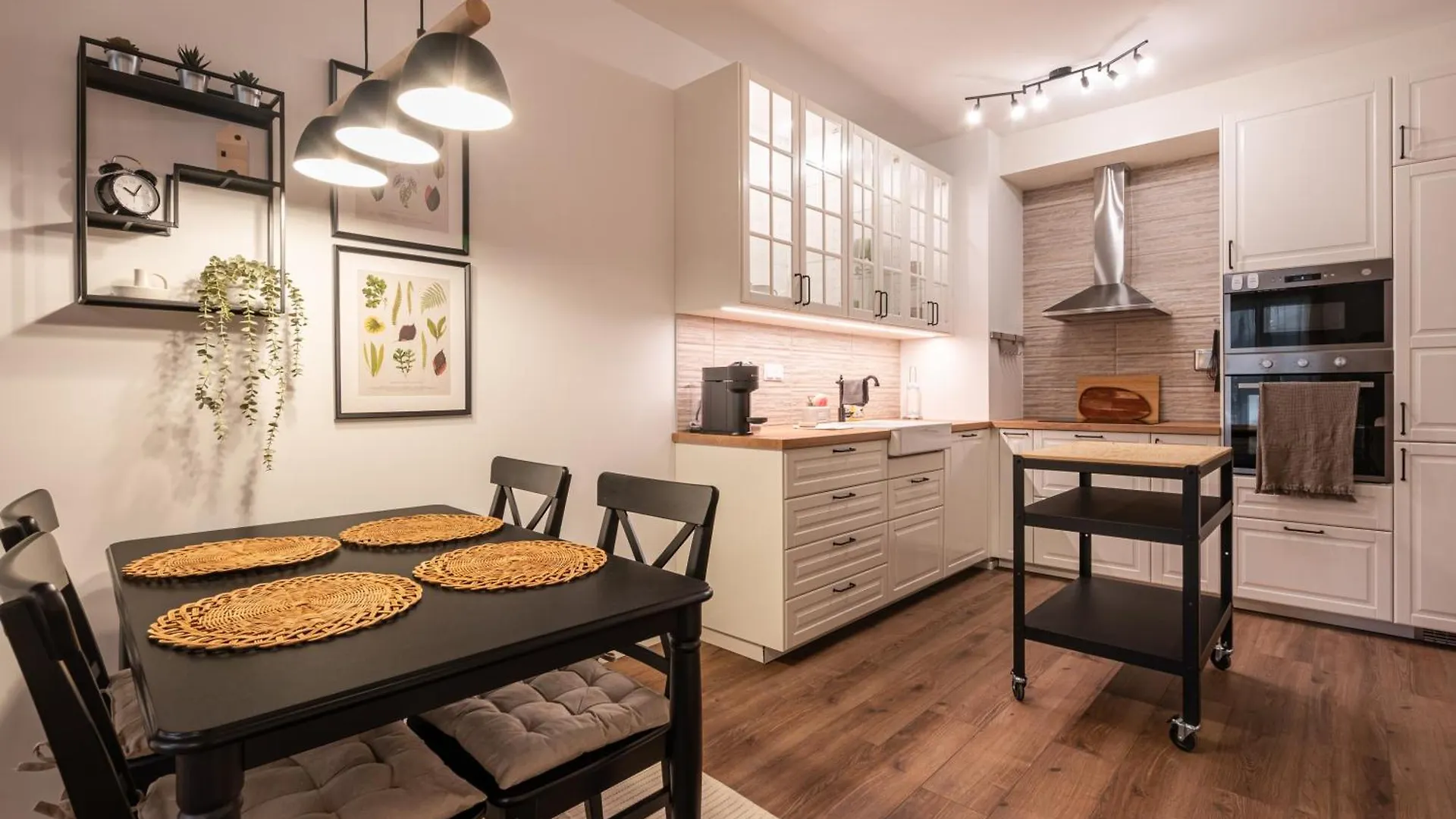 בודפשט Fiumei Essence Apartment